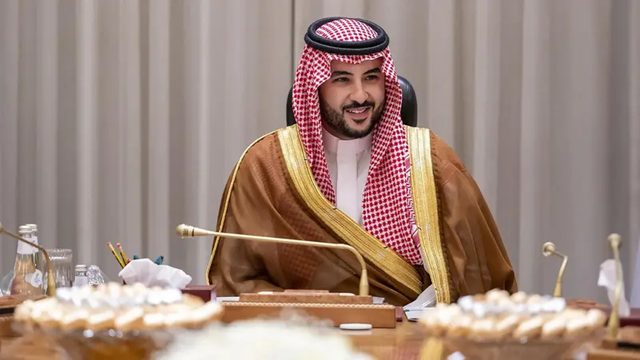 وزير الدفاع السعودي