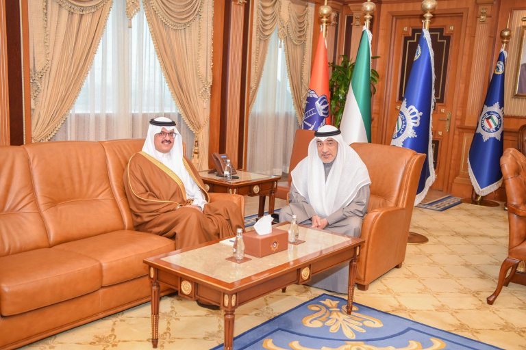 النائب الأول