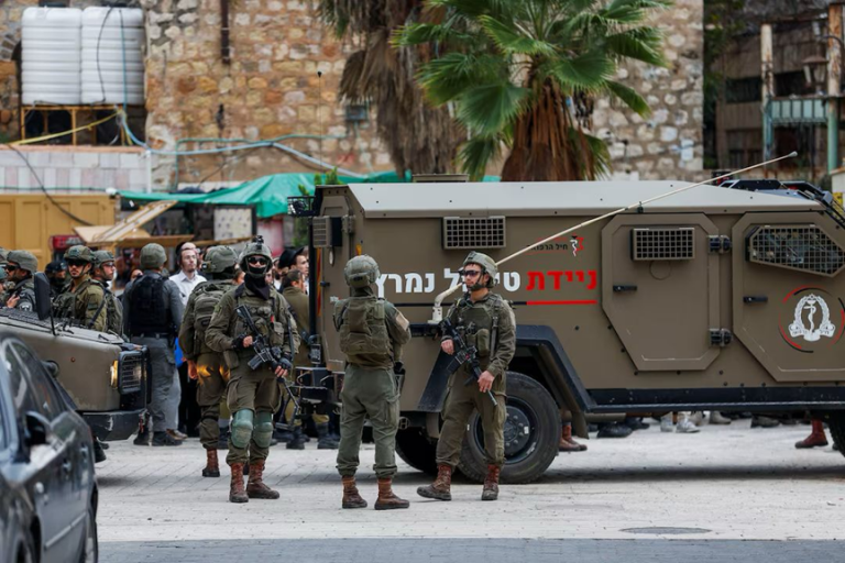 السلطات الفلسطينية