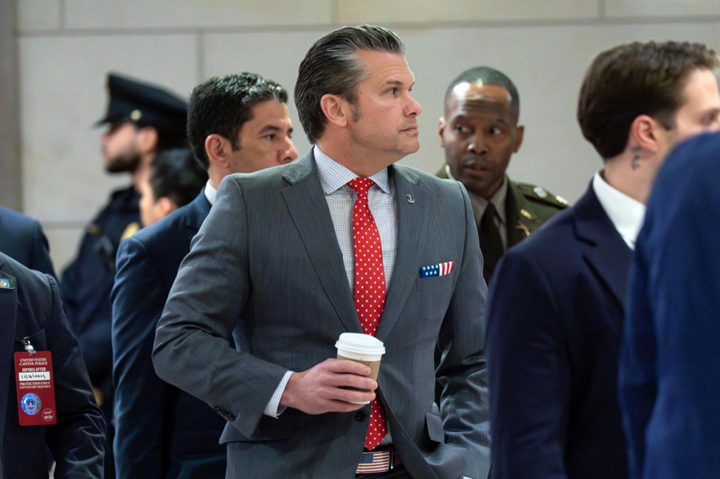 وزير الدفاع الامريكي