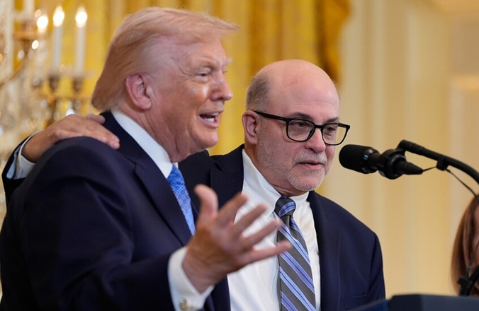 مارك ليفين و ترامب