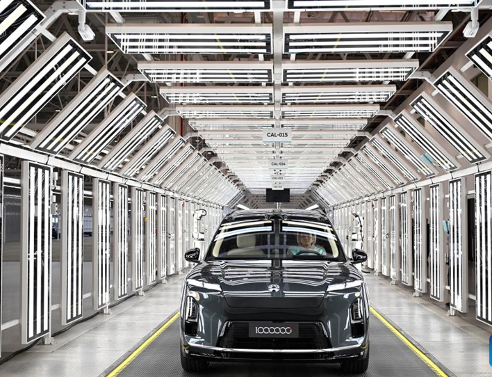 نيو الصينية للسيارات الكهربائية