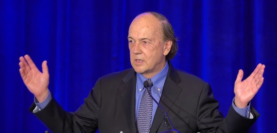 مستشار سابق