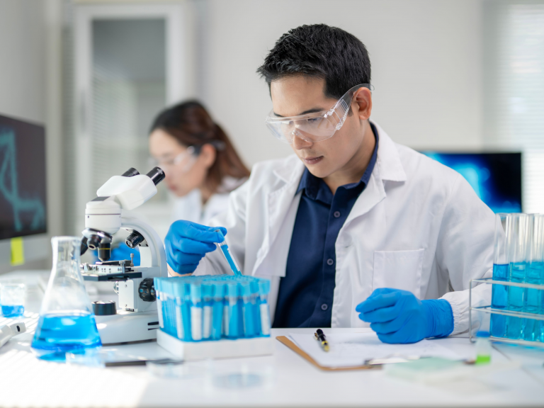 علماء صينيون