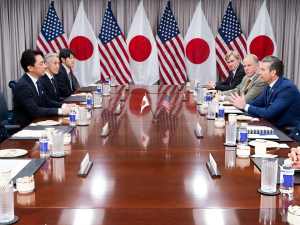 اليابان وواشنطن