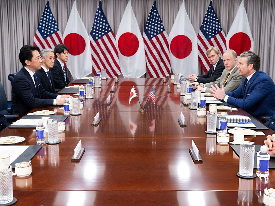 اليابان وواشنطن