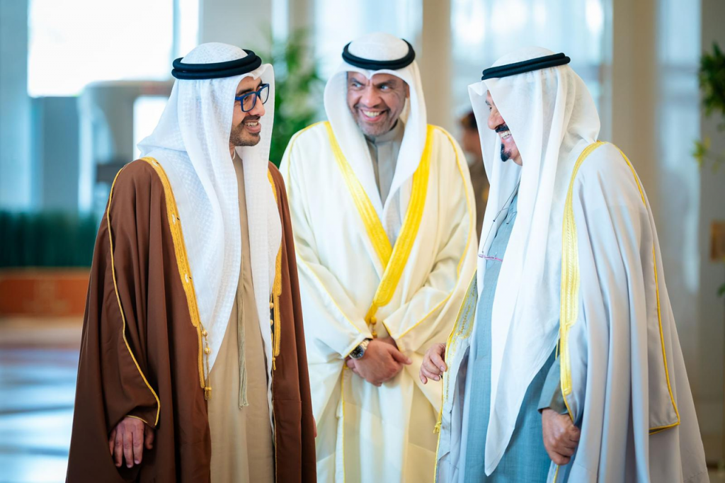 رئيس مجلس الوزراء يلتقي الشيخ عبدالله بن زايد