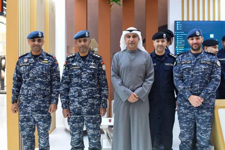 افتتاح المعرض