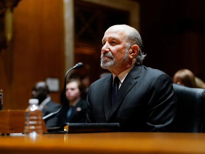 هوارد لوتنيك