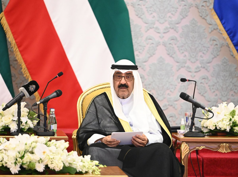 سمو أمير البلاد