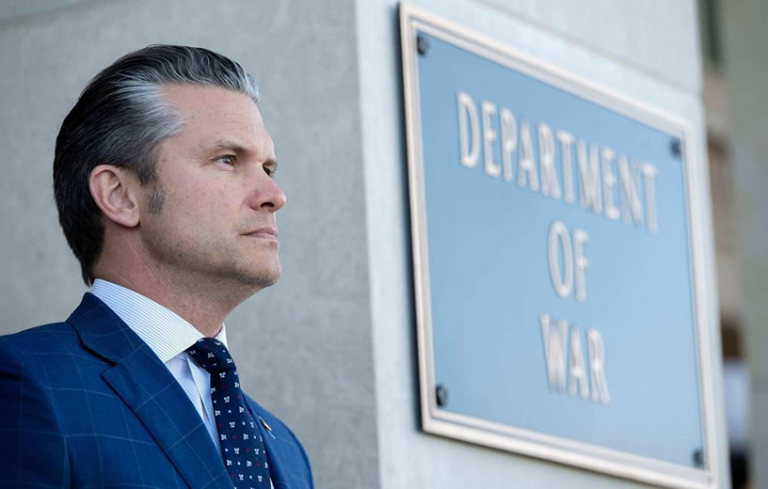 وزير الدفاع