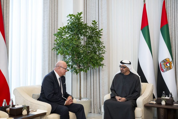 الامارات
