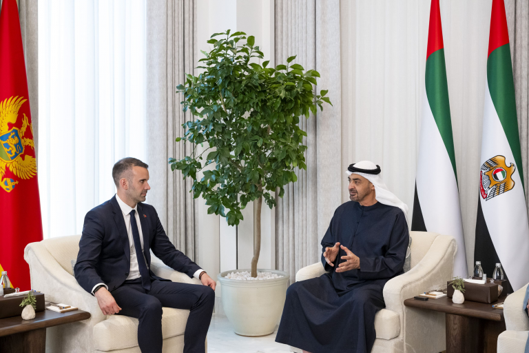 الامارات