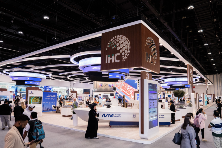 الامارات