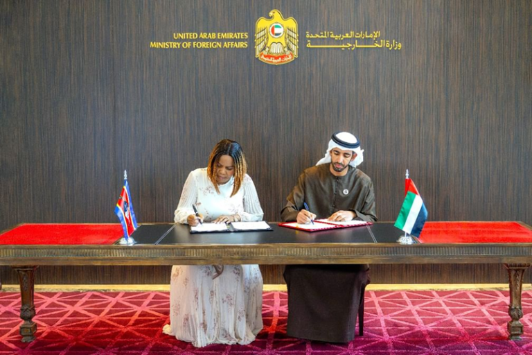 الامارات