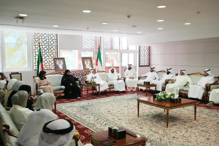 الكويت
