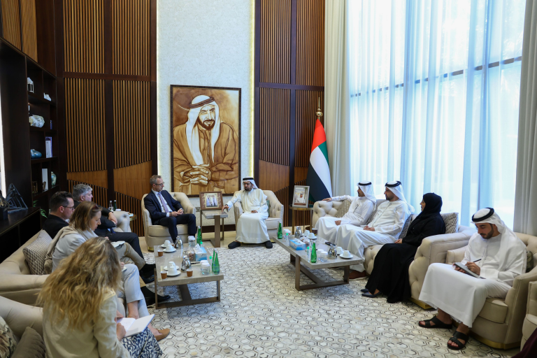 الامارات