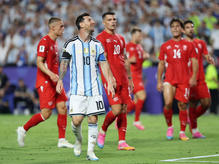 الارجنتين