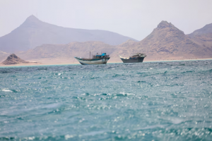 إيران