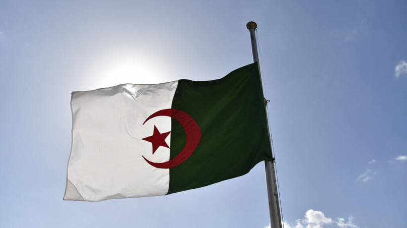 الجزائر