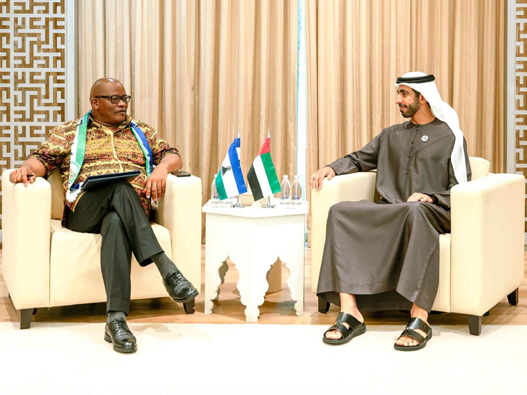 الامارات