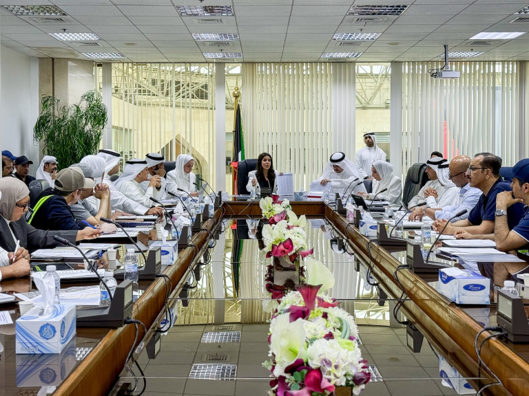 وزيرة الأشغال